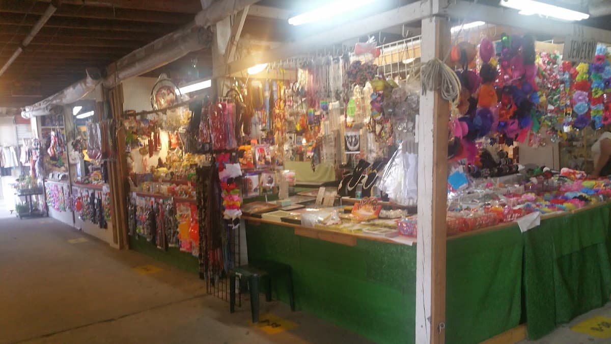 International Market World