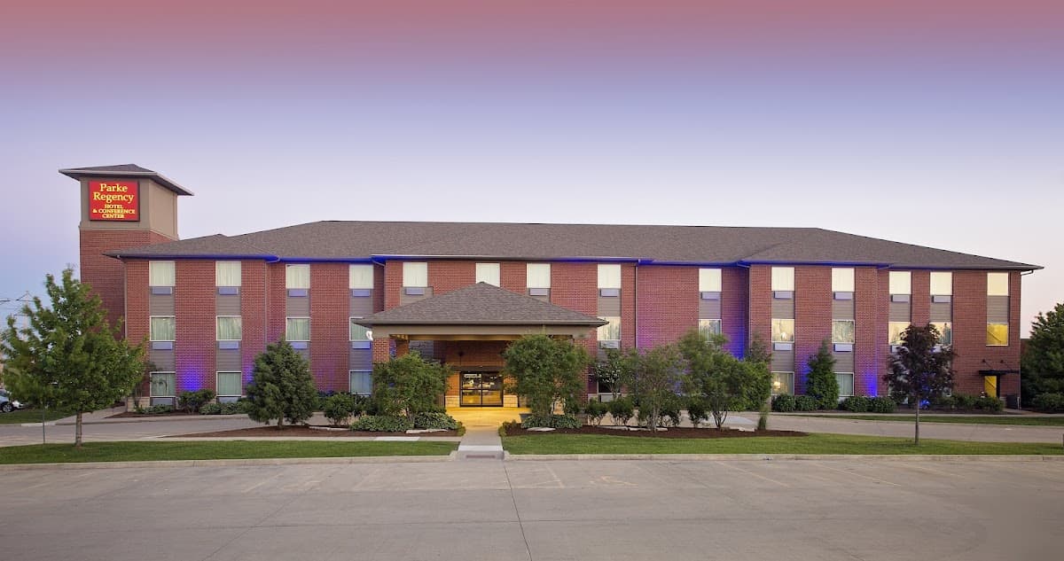 Parke Regency Hotel & Conference Center