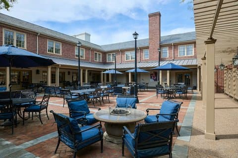 Williamsburg Lodge