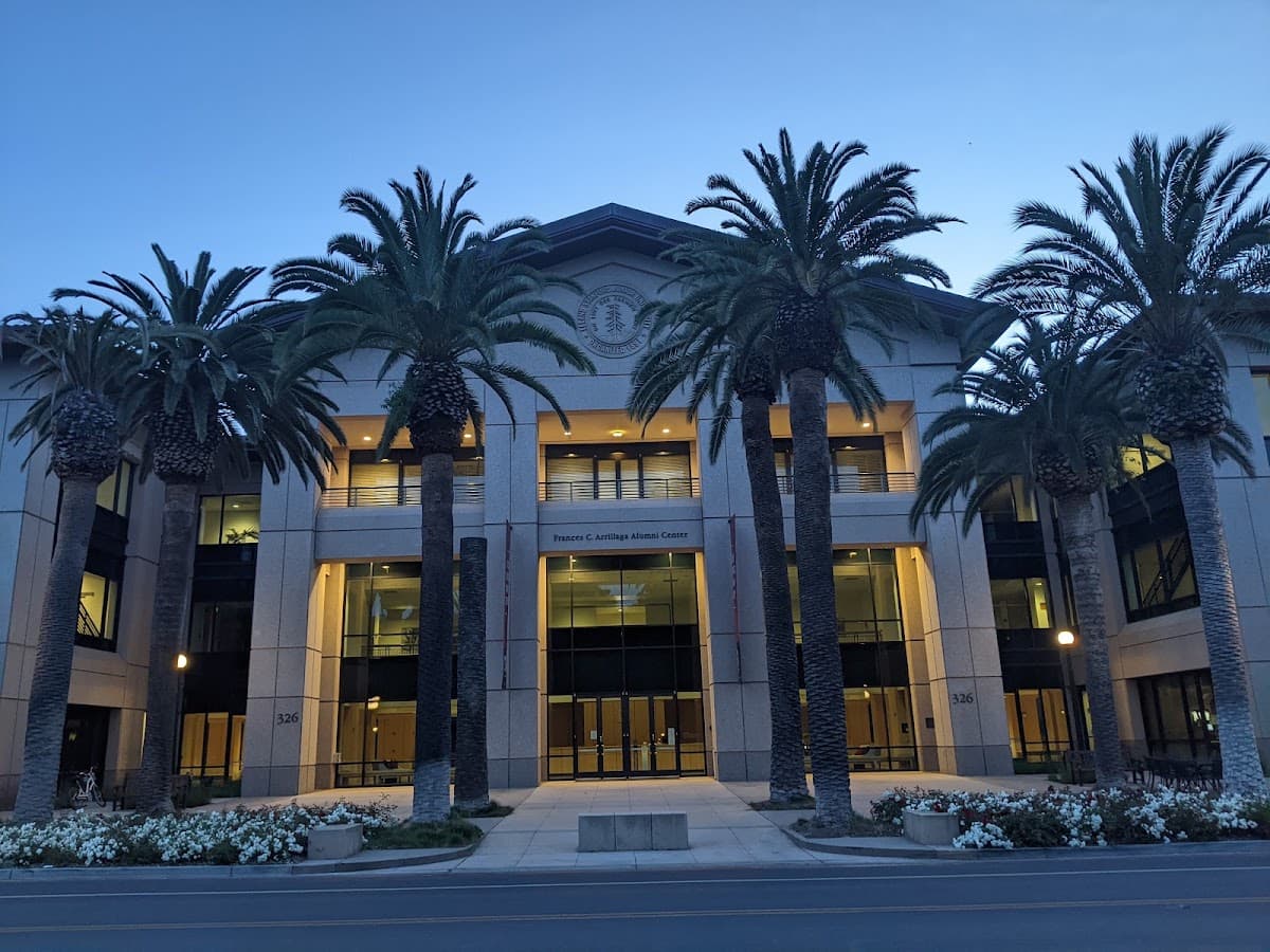Arrillaga Alumni Center, Stanford University