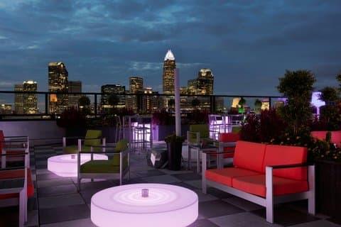 Sheraton Charlotte Hotel