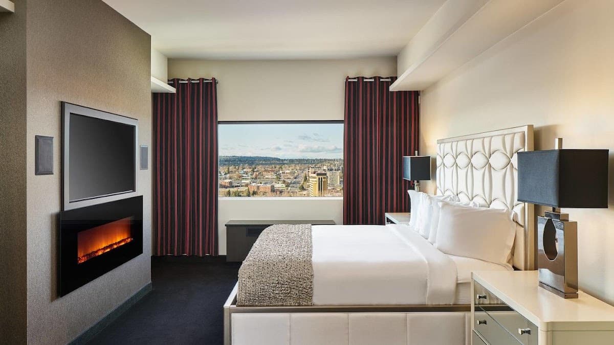 The Davenport Grand Hotel