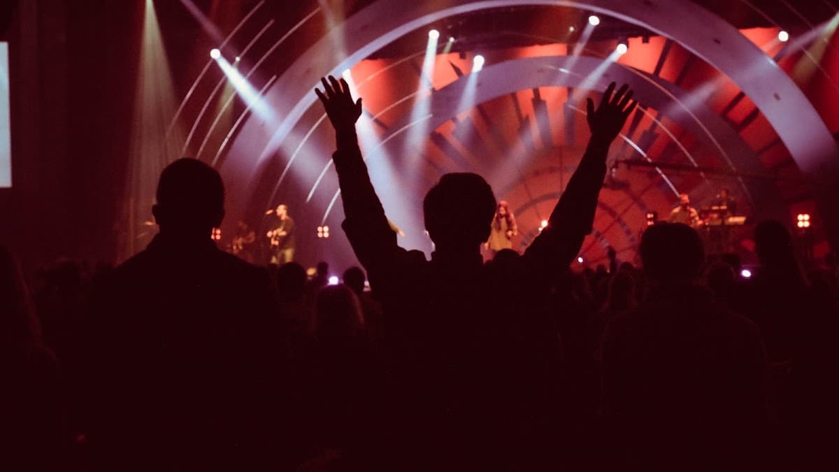 Willow Creek Community Church