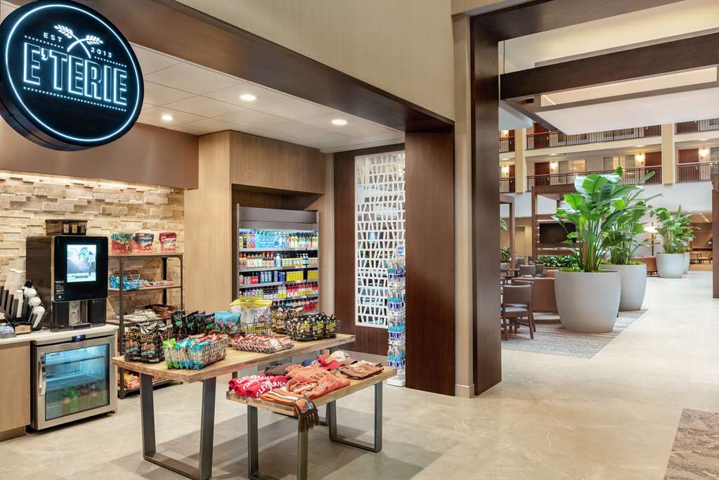 Embassy Suites by Hilton Cleveland-Rockside