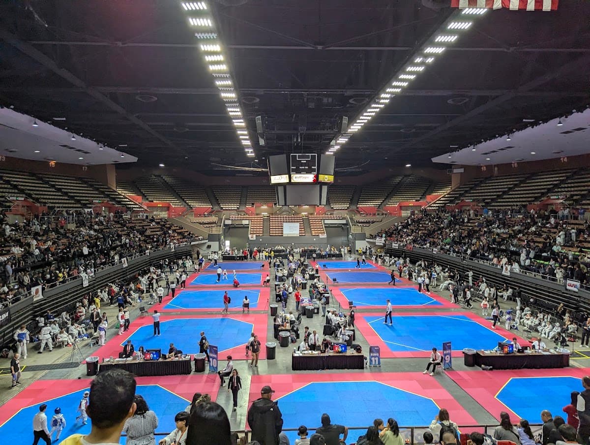Fresno Convention & Entertainment Center