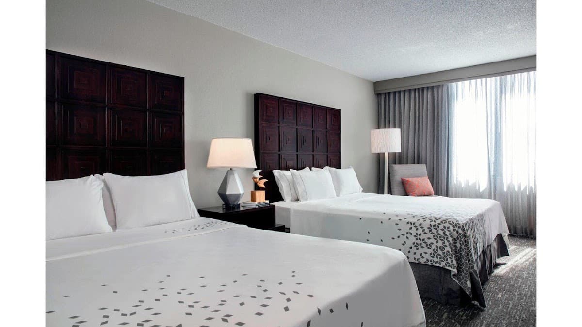 Renaissance Fort Lauderdale Cruise Port Hotel