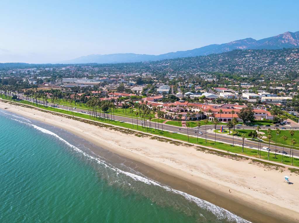 Hilton Santa Barbara Beach Resort