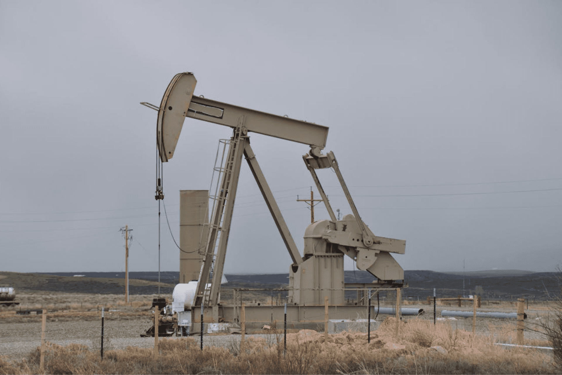 HR Management for Oil and Gas Managers and Supervisors by Rcademy